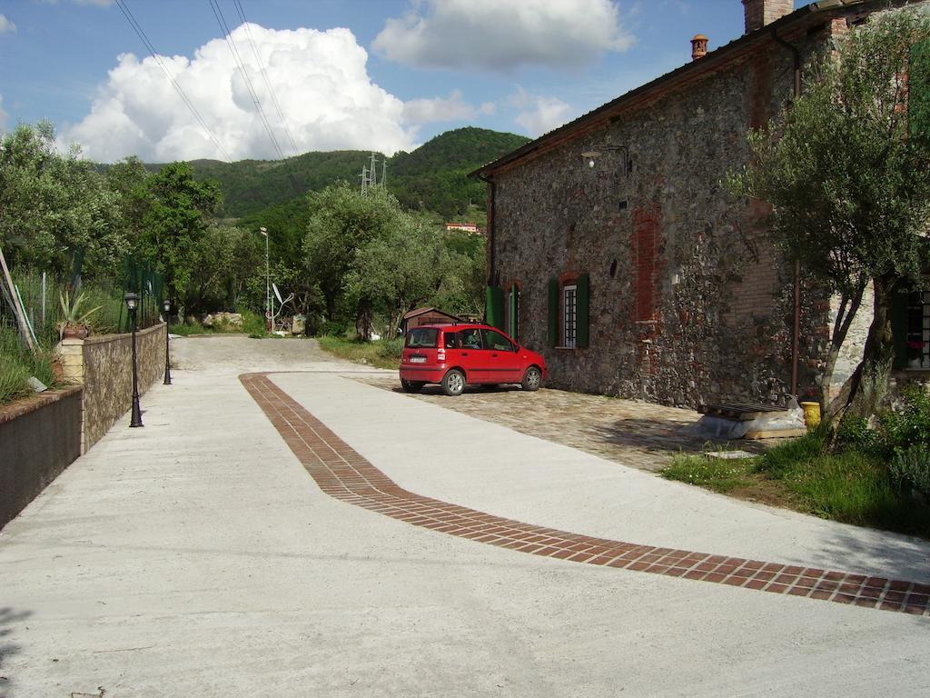 Il Giardino Delle Esperidi Bed & Breakfast Fosdinovo Exterior foto